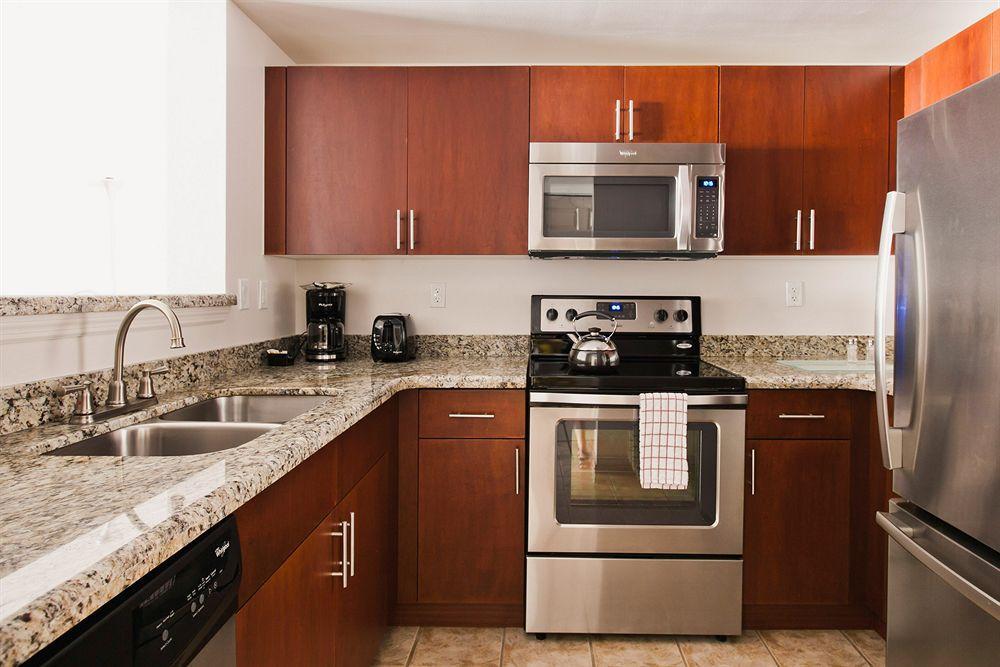 Camden Brickell Apartments Майами Экстерьер фото