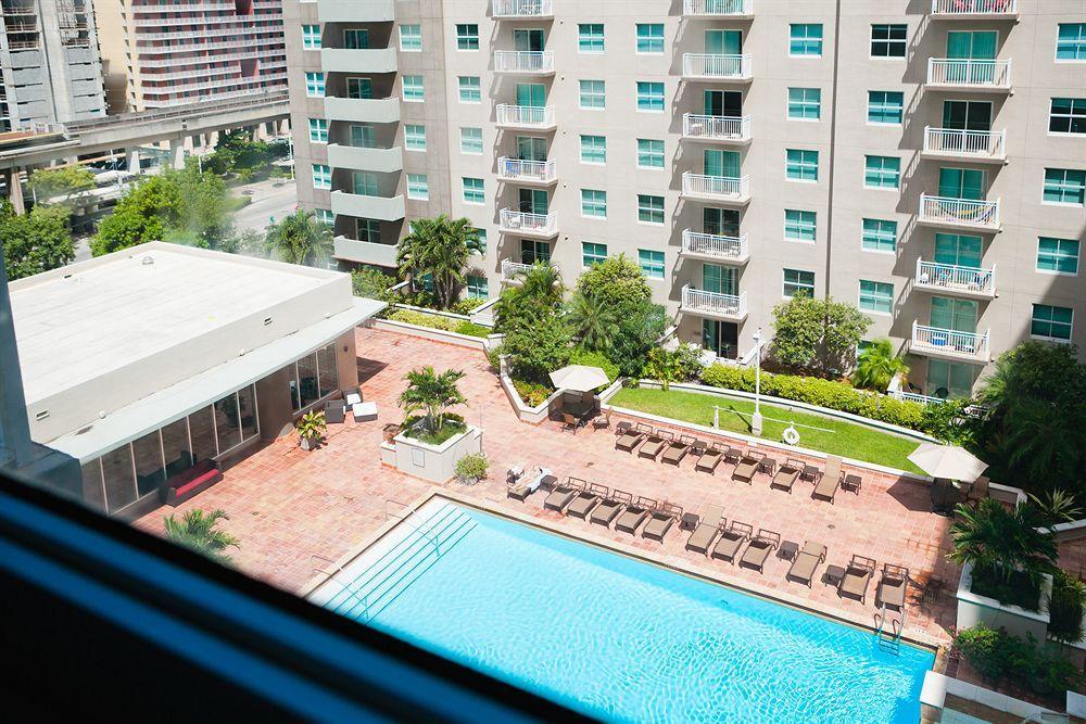 Camden Brickell Apartments Майами Экстерьер фото