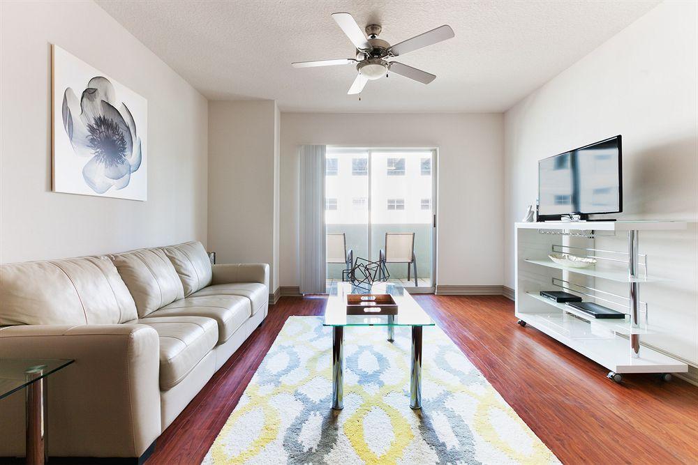 Camden Brickell Apartments Майами Экстерьер фото